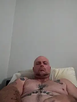 thatgoodmattgood Show in webcam