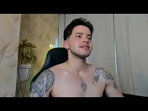 عرض كام RONNY_COLTON