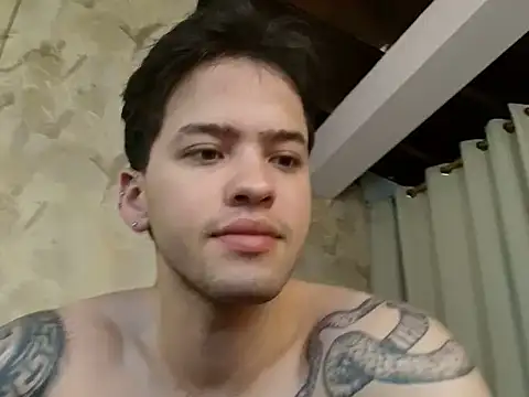 הופעת וובקאם של RONNY_COLTON