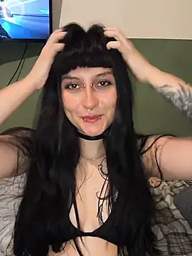 Lola_bunnydoll's Live XXX Chat