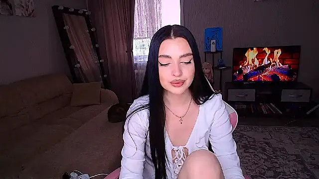 yoursLina's Live XXX Chat