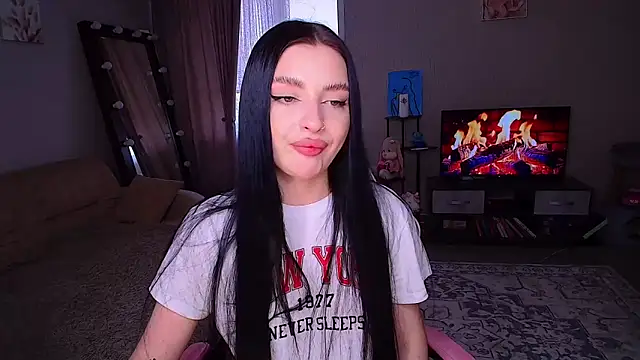yoursLina's Live XXX Chat
