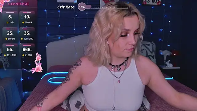 Crystal__Jull élő XXX-chatje