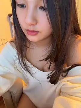 mcdnwcmbbbeiI_12's Live XXX Chat