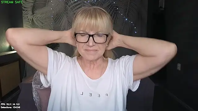 Show de Dr_Mireille na webcam