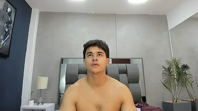 Show de Charlie___Musk na webcam