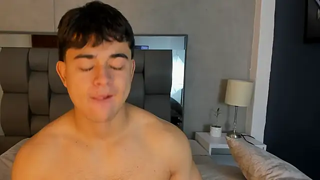 Charlie___Musk Show Webcam