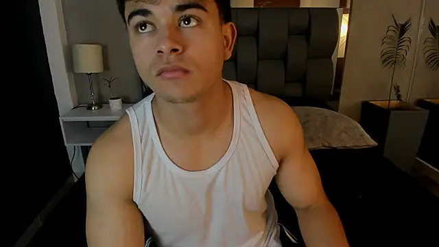 XXX chat uživo modela Charlie___Musk