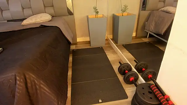 Charlie___Musk Pertunjukan Webcam