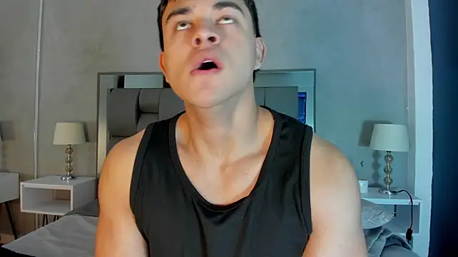 Charlie___Musk Pertunjukan Webcam
