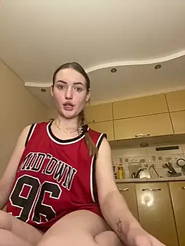 Show modela Lisanta na web-kameri