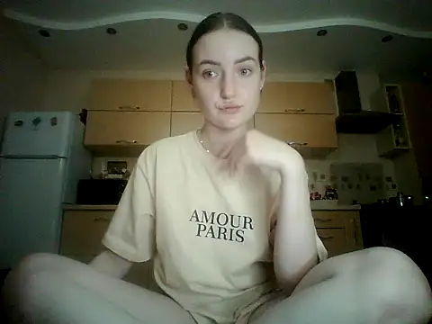 Lisanta Live XXX-chat