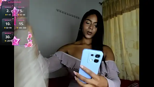 sophi_laraan Live XXX chat