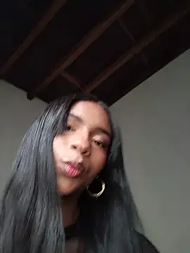 Czat XXX na żywo – sophi_laraa