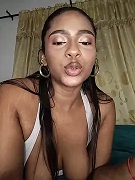 Czat XXX na żywo – sophi_laraa