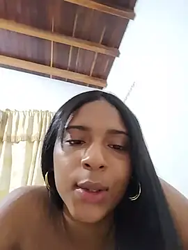 sophi_laraa Chat XXX in diretta