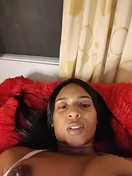 sophi_laraa's Live XXX Chat