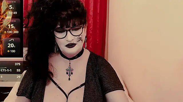 QuuenOfSin Live XXX Chat