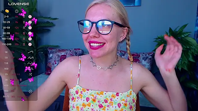 FromRussia's Live XXX Chat