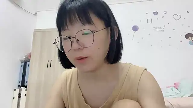 Belle-LL Show Webcam