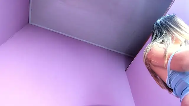 Valery2_salazar 在線直播表演