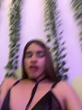Show modela Valery2_salazar na web-kameri