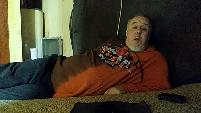 Reddragon7712 webkamerás műsora