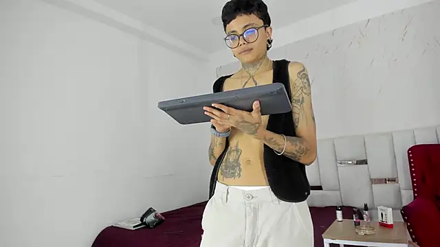 Živá chatovací místnost Antony_D_ossa