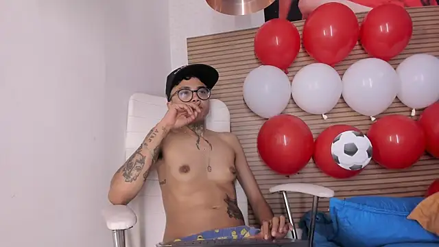 Antony_D_ossa's Live XXX Chat