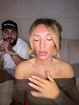 הופעת וובקאם של Hisnaughtylilthing