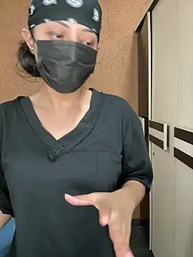 Janvimoon's Webcam Show