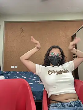 Janvimoon – webcam-show