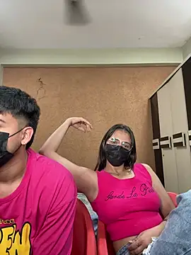 Janvimoon 网络视讯表演