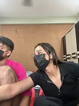 عرض كام Janvimoon