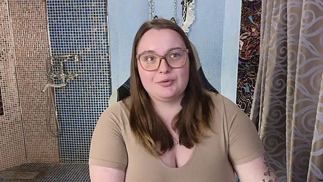XXX chat uživo modela CatherineClaire