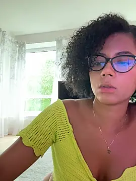 AyleenDunkann Chat XXX in diretta