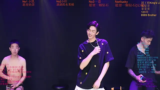 Zouzouboy-001 在線直播表演