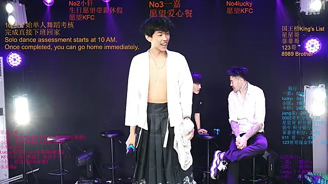 Zouzouboy-001 Show Webcam