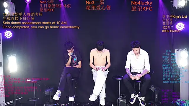 Zouzouboy-001 Show in webcam