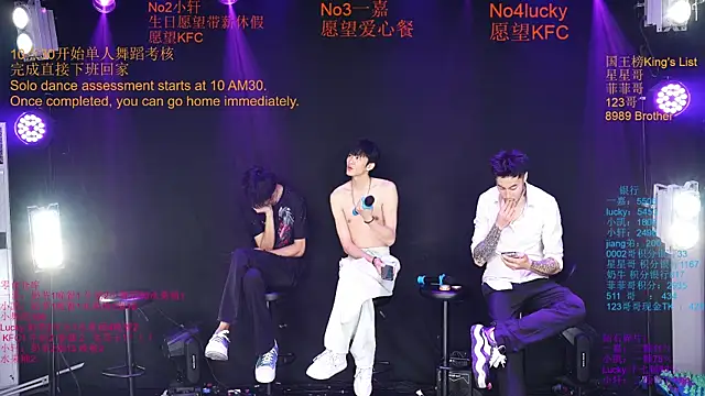 Zouzouboy-001 Show in webcam