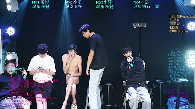 Zouzouboy-001 Webcam Show