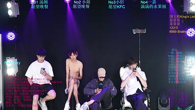Zouzouboy-001 Webcam show
