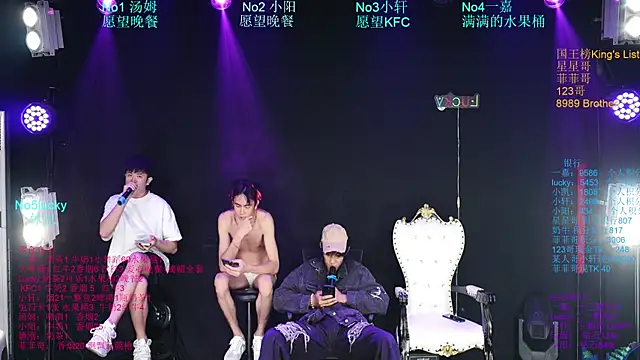 Zouzouboy-001 Show in webcam