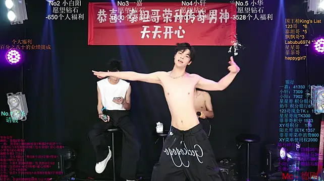 Show de Zouzouboy-001 na webcam