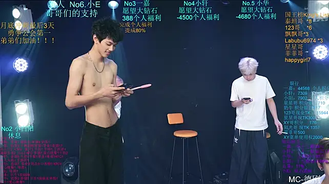 Zouzouboy-001 Webcam-Show