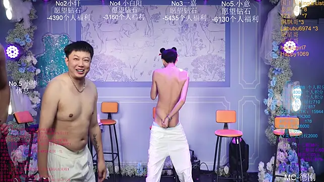 Zouzouboy-001's Webcam Show