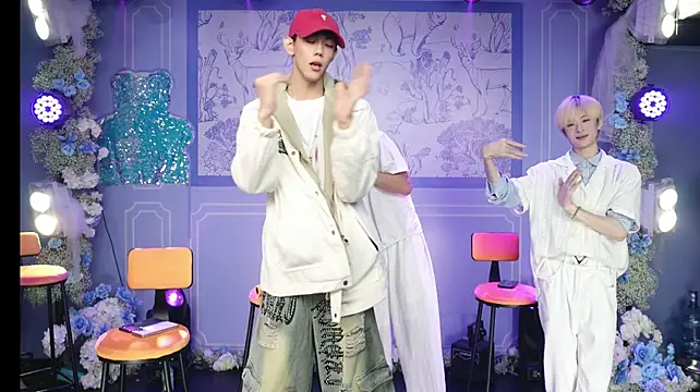 โชว์เว็บแคมของ Zouzouboy-001
