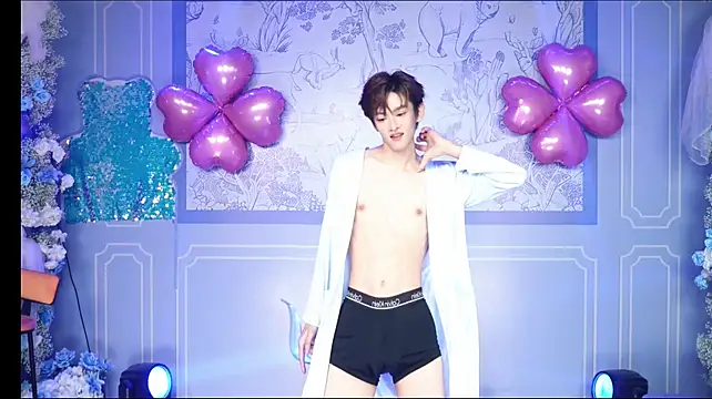 Zouzouboy-001 在線直播表演