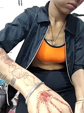 Roni_cpl's Webcam Show