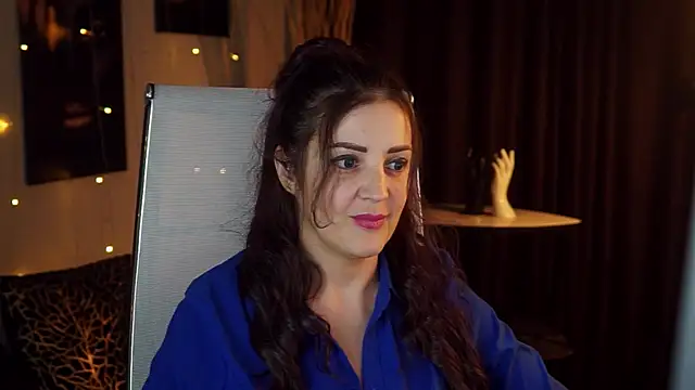 Chat +18 de AureliaVane ao vivo
